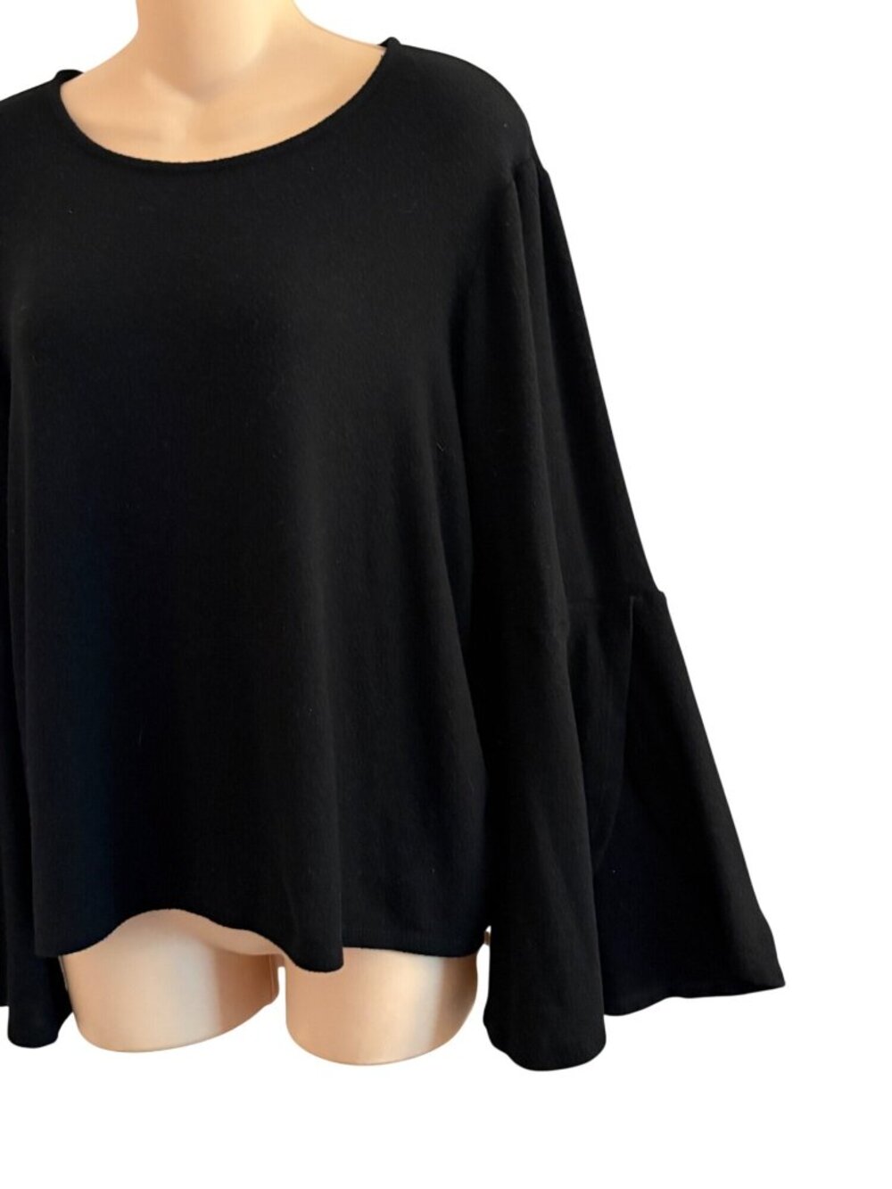 Lord & Taylor Black Bell Sleeve Top Large Whimsigoth Back Zip Flowy Viscose - Picture 6 of 9